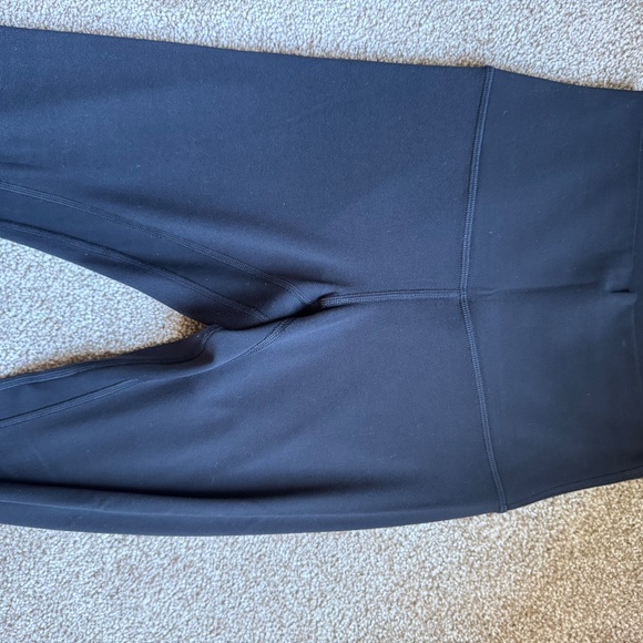Lululemon Black 25” Align Leggings- Size 4 - Picture 4 of 4